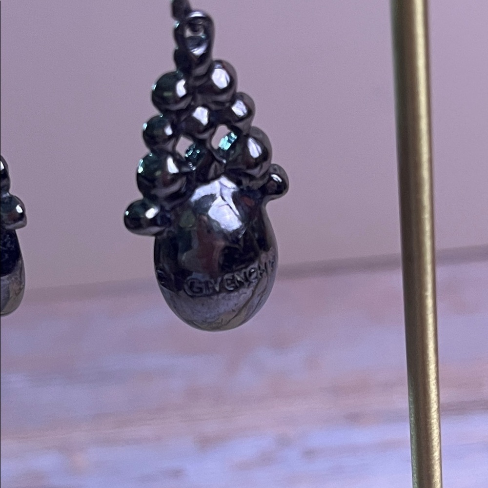 GIVENCHY TEARDROP Leverback Dangle EARRINGSElegant Blue and Purple Drop Earrings - Picture 6 of 8